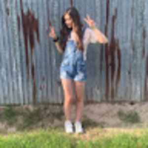 Meet your Posher, Mallory